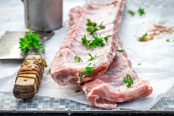 Preparing Red Fresh Ribs Herbs Grill Summer — Stock Photo, Image