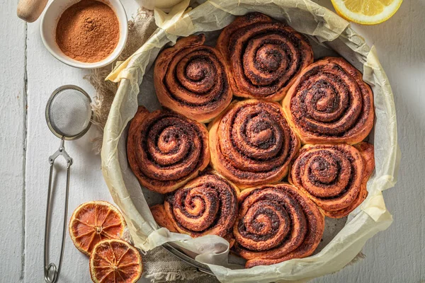 Tradisjonelt Har Kanel Rullet Med Kakao Sukker Skandinavisk Dessert Svensk – stockfoto