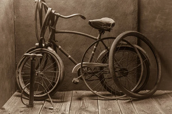 Service Réparation Vélo Vintage Avec Pièces Rechange Atelier Vulcanisation Dans — Photo