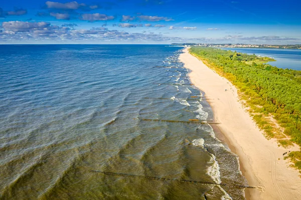 해변이요 공중에서 폴란드의 — 스톡 사진