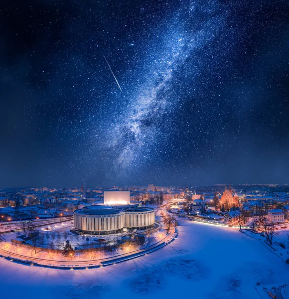 Vía Láctea Sobre Ópera Bydgoszcz Invierno Polonia Arquitectura Polonia Por — Foto de Stock