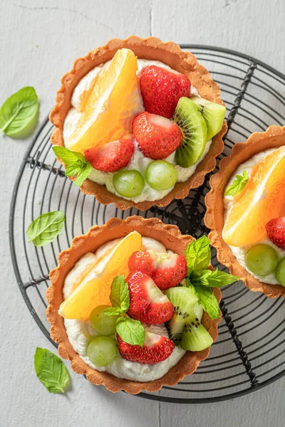 Mini Tarte Maison Aux Fruits Variés Dessert Aux Fruits Doux — Photo