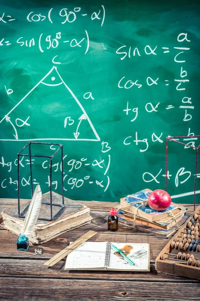 Clases de trigonometría en la escuela — Foto de Stock