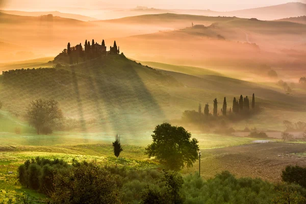 Nascer do sol na Toscana, Itália — Fotografia de Stock