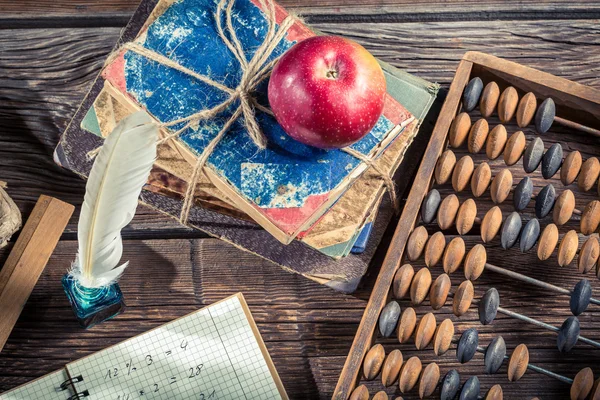 Třídy math studentský stůl — Stock fotografie