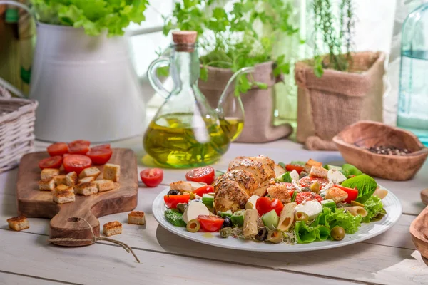 Healthy homemade food with vegetables — Stock Photo, Image