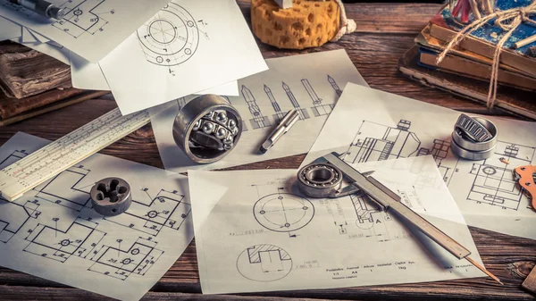 Draw diagrams of mechanical — Stock Photo, Image