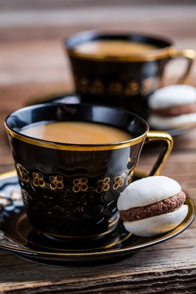 Chocolate macaroons for dessert and coffee — Stock Photo, Image