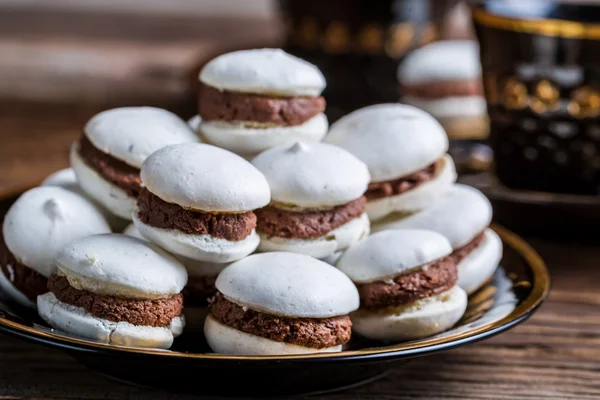 Zoete en heerlijke bitterkoekjes — Stockfoto