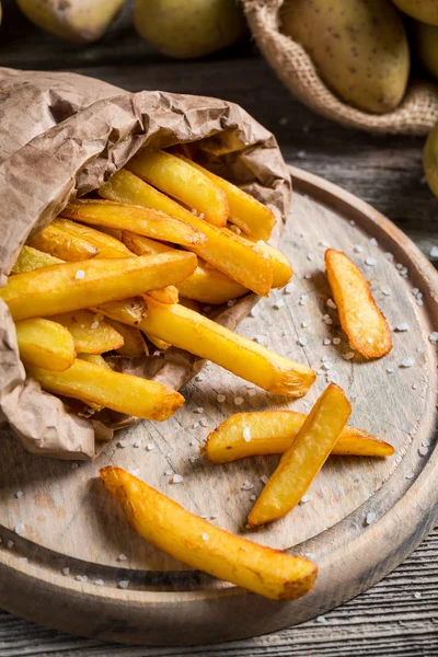 Homemade French fries made from potatoes — Stock Photo, Image