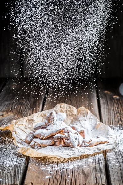 Alitas de ángel con azúcar en polvo — Foto de Stock