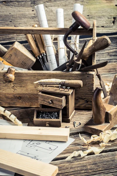 Drafting Tools and diagrams in the carpentry workshop — Stock Photo, Image