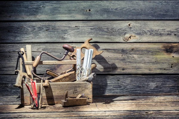 Vieux outils de charpentier — Photo