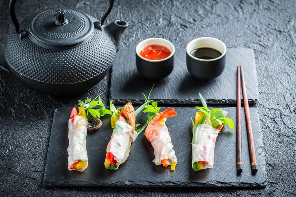 Spring rolls with vegetables and seafood — Stock Photo, Image