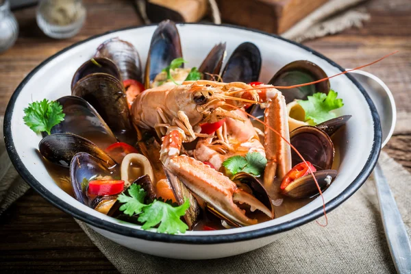 Seafood soup with mix of shellfish — Stock Photo, Image