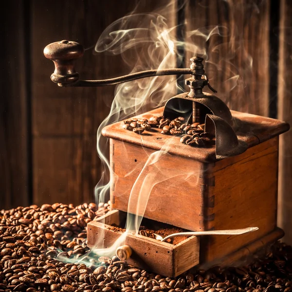 Őrölt pörkölt kávé aromáját — Stock Fotó