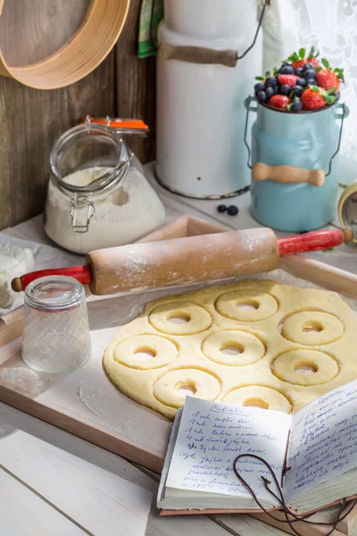 Sweet donuts made of fresh ingredients — Stock Photo, Image