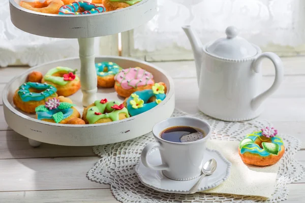Sweet and tasty donuts with colorful decoration — Stock Photo, Image