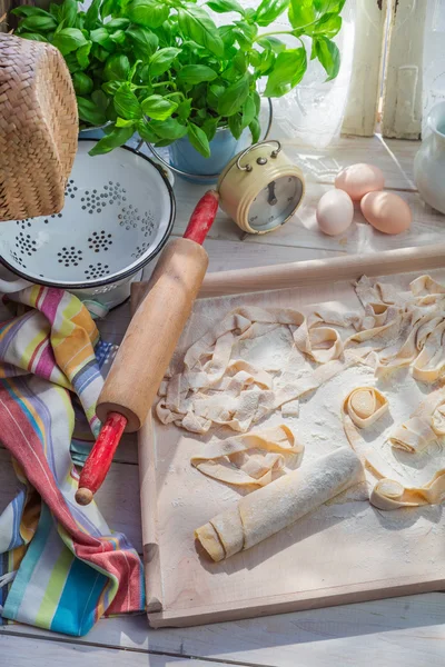 Preparations for pappardelle in the rustic kitchen — Stock Photo, Image