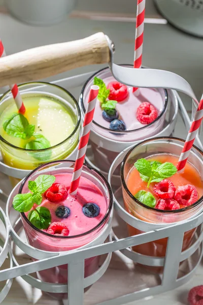 Summer smoothie with fruits — Stock Photo, Image