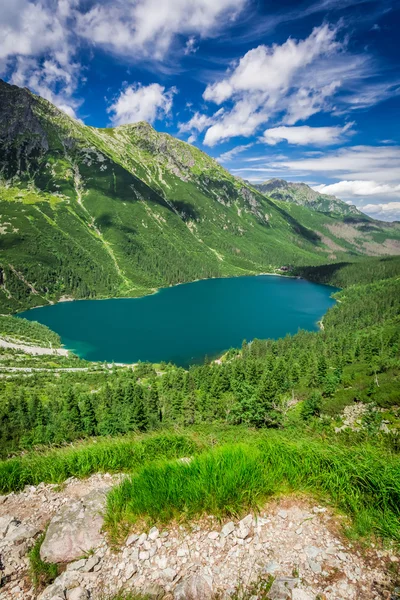 Wonderful pond in the Tatra Mountains at sunrise — Stock Photo, Image