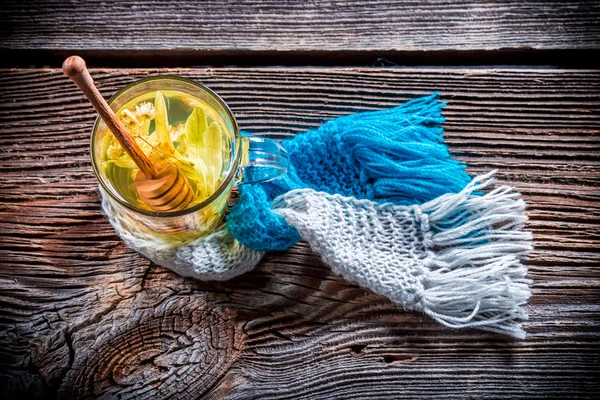 Hot tea for cold evenings — Stock Photo, Image