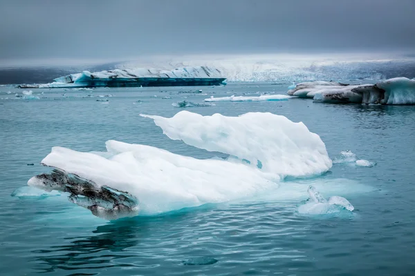 Icebergs azules en Islandia — Foto de Stock