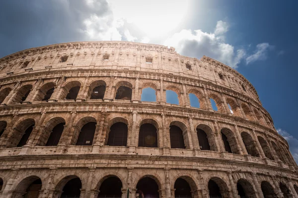 Bellissimo Colosseo a Roma — Foto Stock