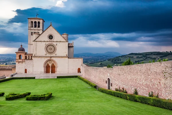 Wonderful architecture in Assisi, Umbria, Italy — Stock Photo, Image