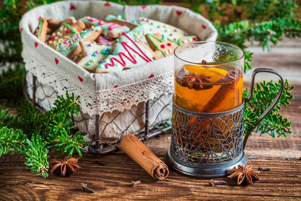 Warming aromatic tea in Christmas evening — Stock Photo, Image