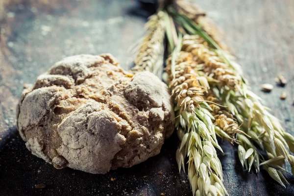 Leckere Brötchen zum Frühstück — Stockfoto