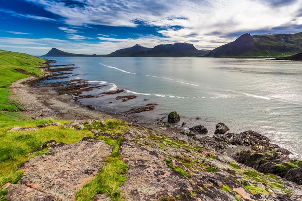 Západní fjordy a polárního moře na Islandu — Stock fotografie