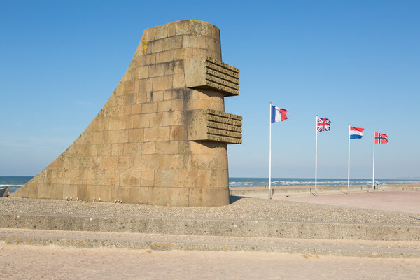 D-day memorial sculpture on Omaha Beach