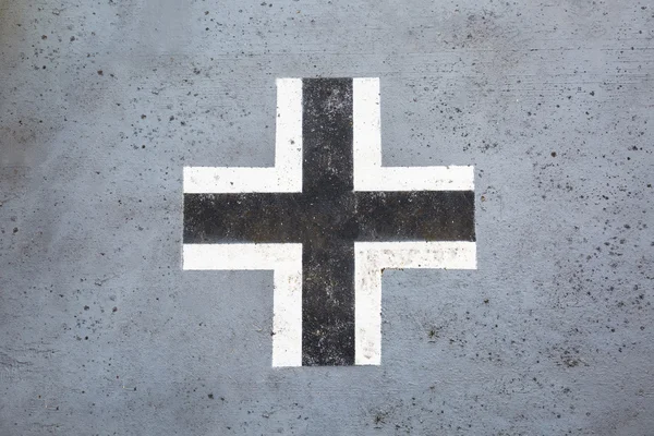 Cruz alemã preta e branca da Segunda Guerra Mundial — Fotografia de Stock
