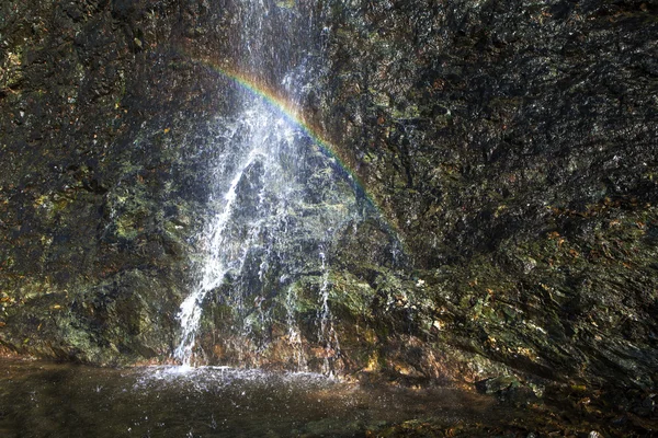 Cachoeira arco-íris — Fotografia de Stock
