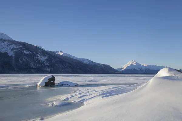 Jones punt in de Winter — Stockfoto