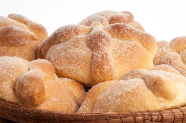 Gün ölü ekmek (Pan de Muerto)