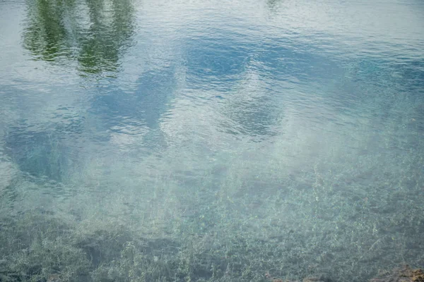 Sulfuro Hidrógeno Azul Transparente Lago — Foto de Stock
