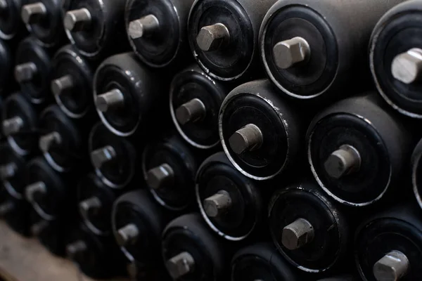 Taşıyıcı hareket için bigudiler. Taşıyıcı bant detayları