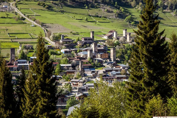 Dağdan Dağdaki Köye Kadar Manzara Georgia Daki Svanetia Dağı — Stok fotoğraf