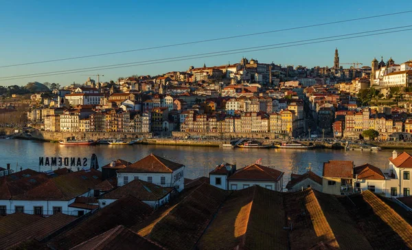 Een Foto Van Het Porto Stadsgezicht Gezien Vanaf Andere Kant — Stockfoto