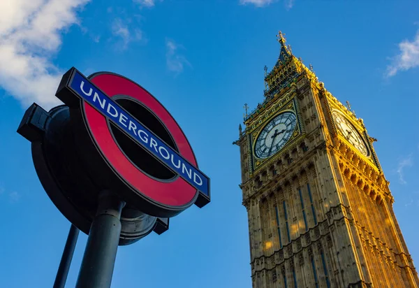 Une Photo Big Ben Côté Panneau Métro Westminster — Photo