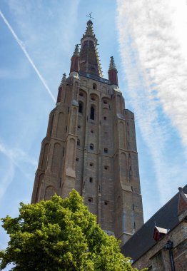 Meryem Ana 'nın kulesinin altındaki kilisenin bir resmi..