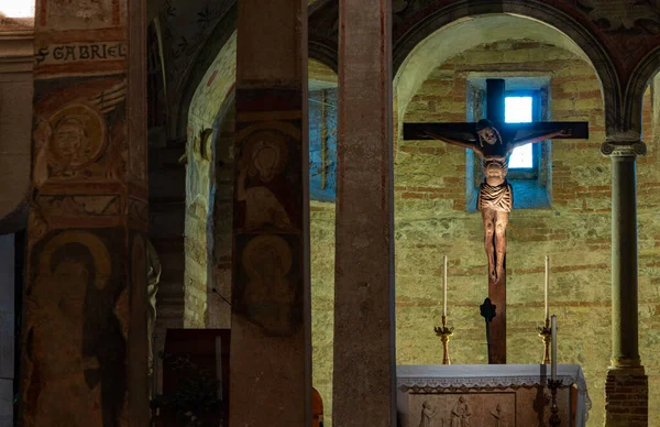 Uma Imagem Uma Estátua Jesus Exposição Altar Subterrâneo Igreja San — Fotografia de Stock