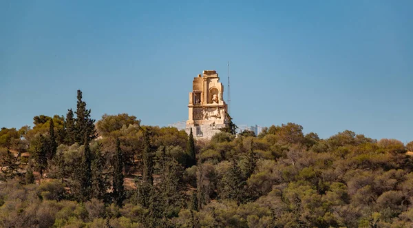 Obraz Pomnika Philopappos Jak Widziany Innej Góry Obok — Zdjęcie stockowe