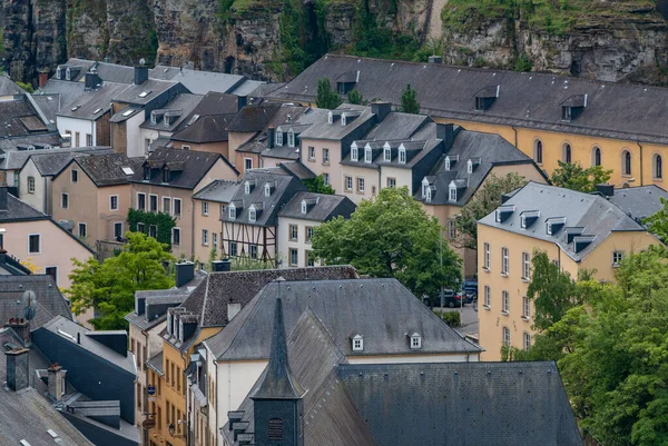Uma Imagem Dos Telhados Cinzentos Estilo Arquitetura Bairro Grund Luxemburgo — Fotografia de Stock
