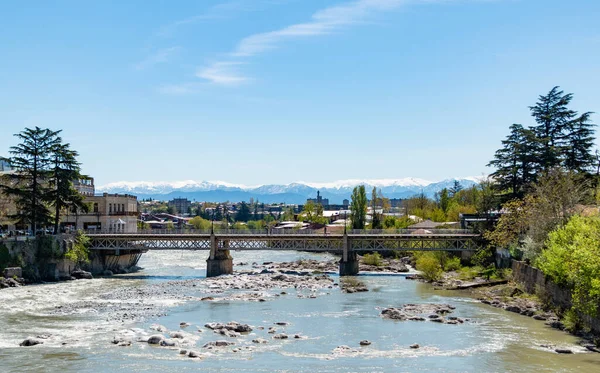 Una Foto Del Ponte Bianco Del Fiume Rioni Kutaisi — Foto Stock