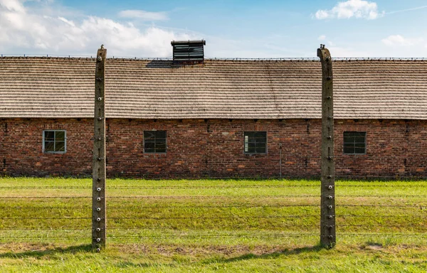 Ein Bild Der Zäune Der Gedenkstätte Und Museum Auschwitz Birkenau — Stockfoto