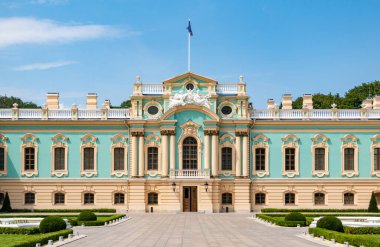 Mariyinsky Sarayı 'nın bir resmi..