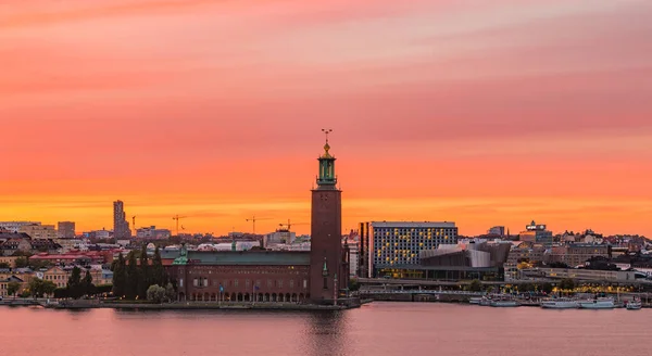 Una Foto Del Ayuntamiento Estocolmo Atardecer — Foto de Stock